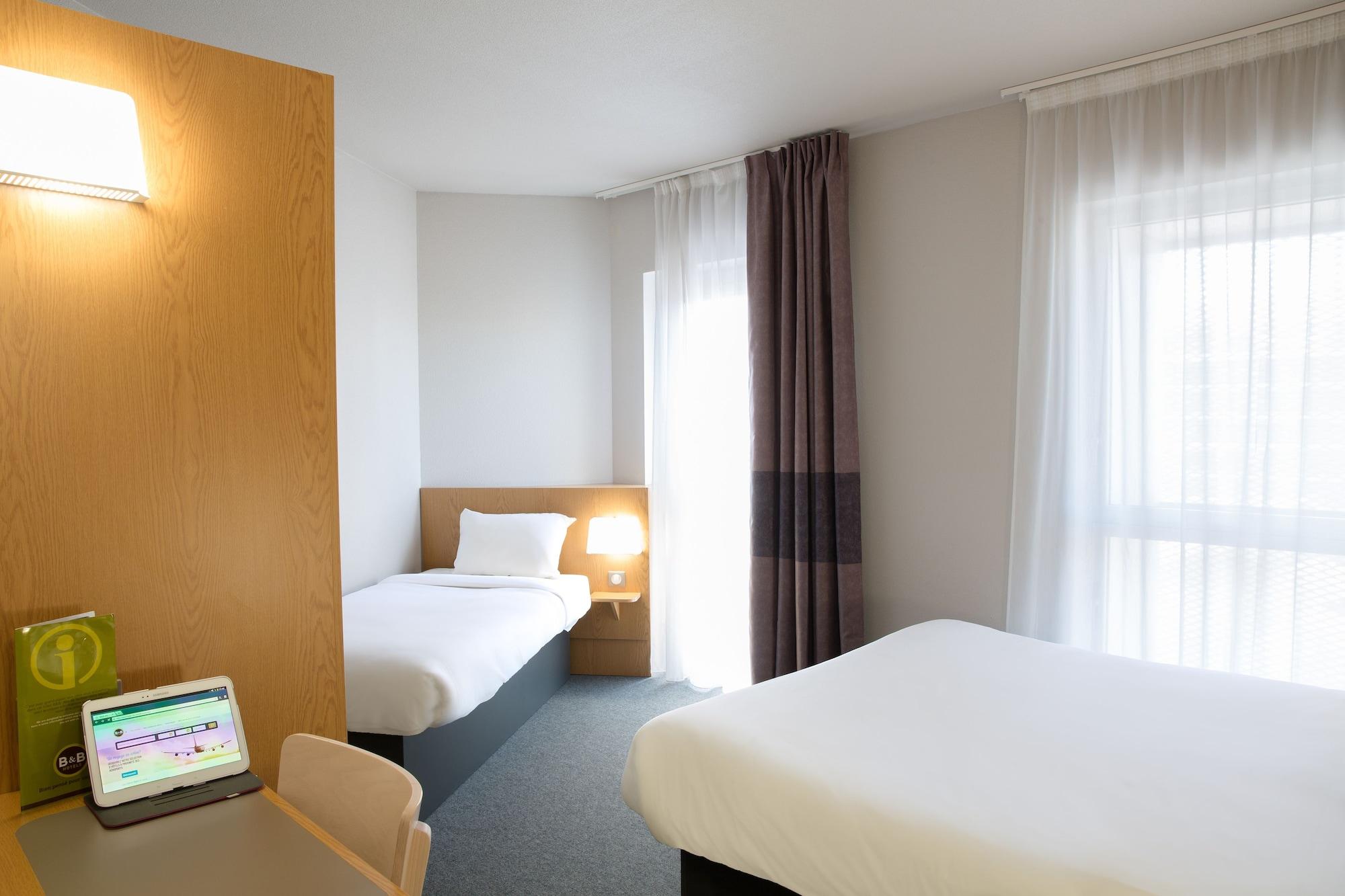 B&B Hotel Marseille Euromed Экстерьер фото