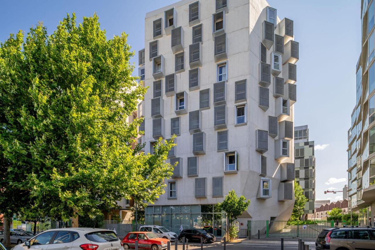 B&B Hotel Marseille Euromed Экстерьер фото