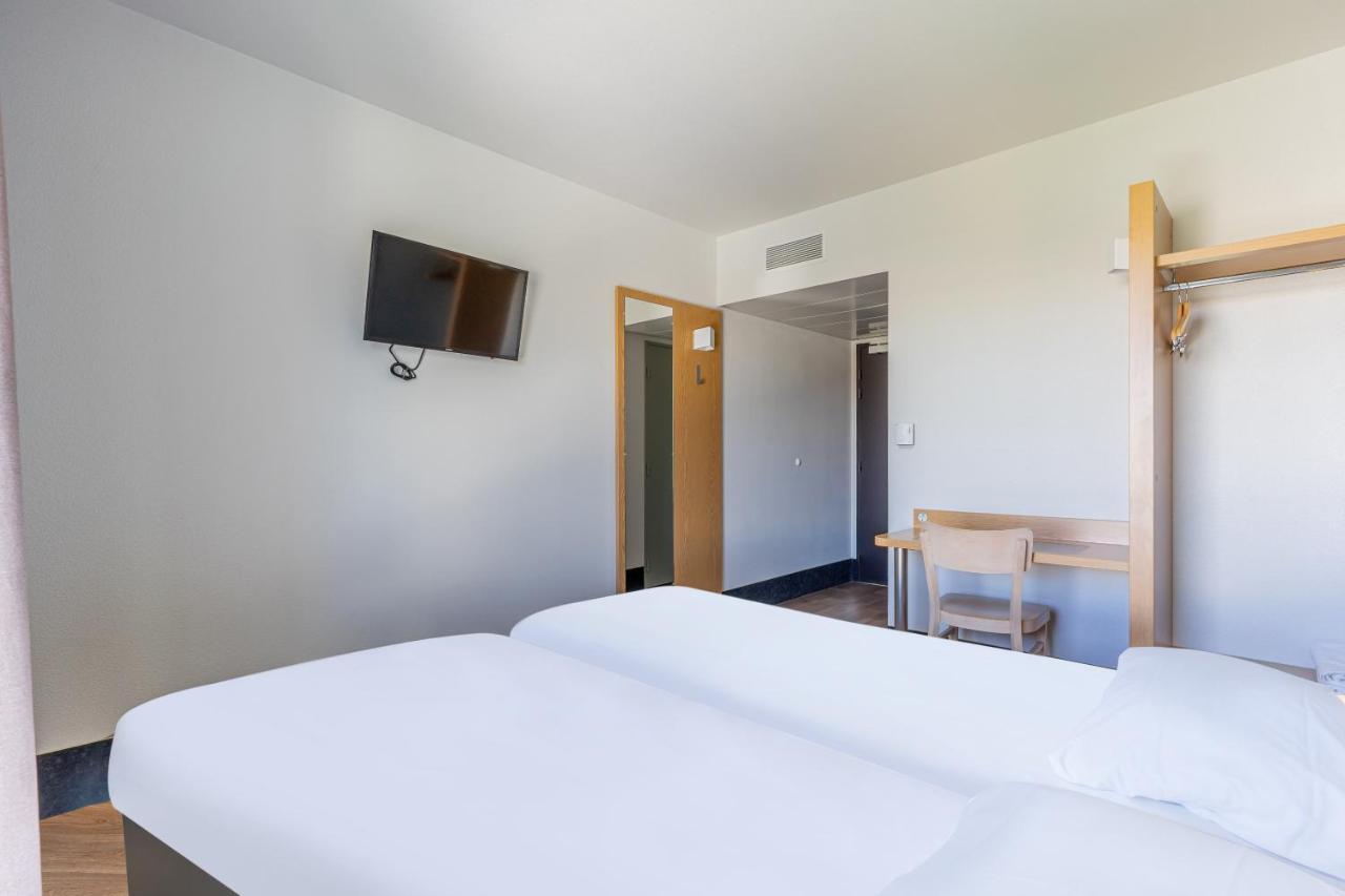 B&B Hotel Marseille Euromed Экстерьер фото