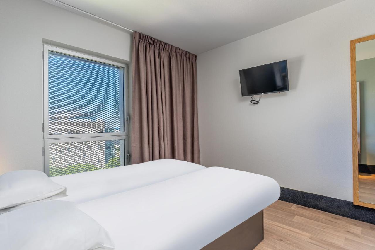 B&B Hotel Marseille Euromed Экстерьер фото