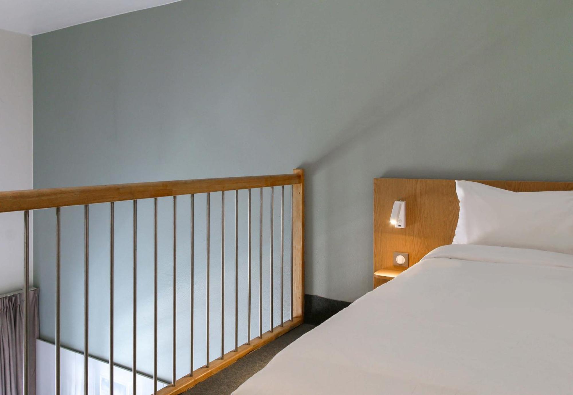 B&B Hotel Marseille Euromed Экстерьер фото